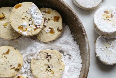 Gluten-Free Apricot Hazelnut Cookies