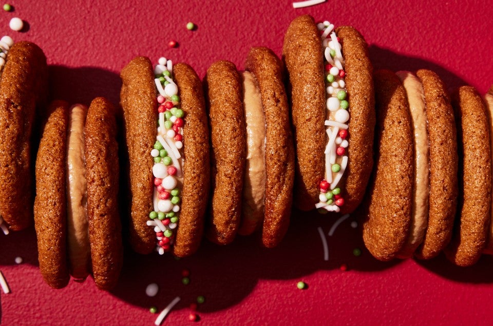 Ginger-Molasses Biscoff Cookies - select to zoom