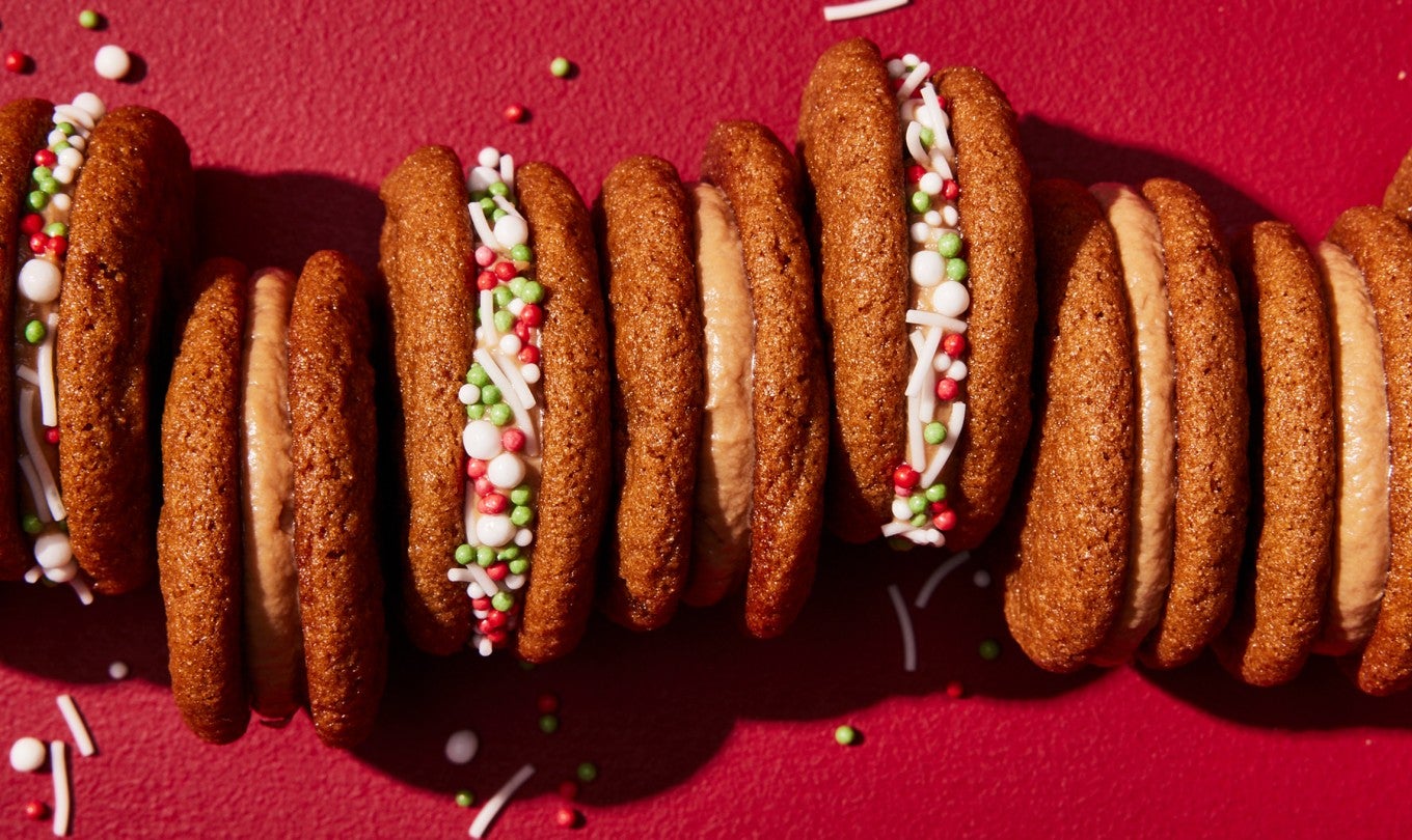 Ginger-Molasses Biscoff Cookies - select to zoom