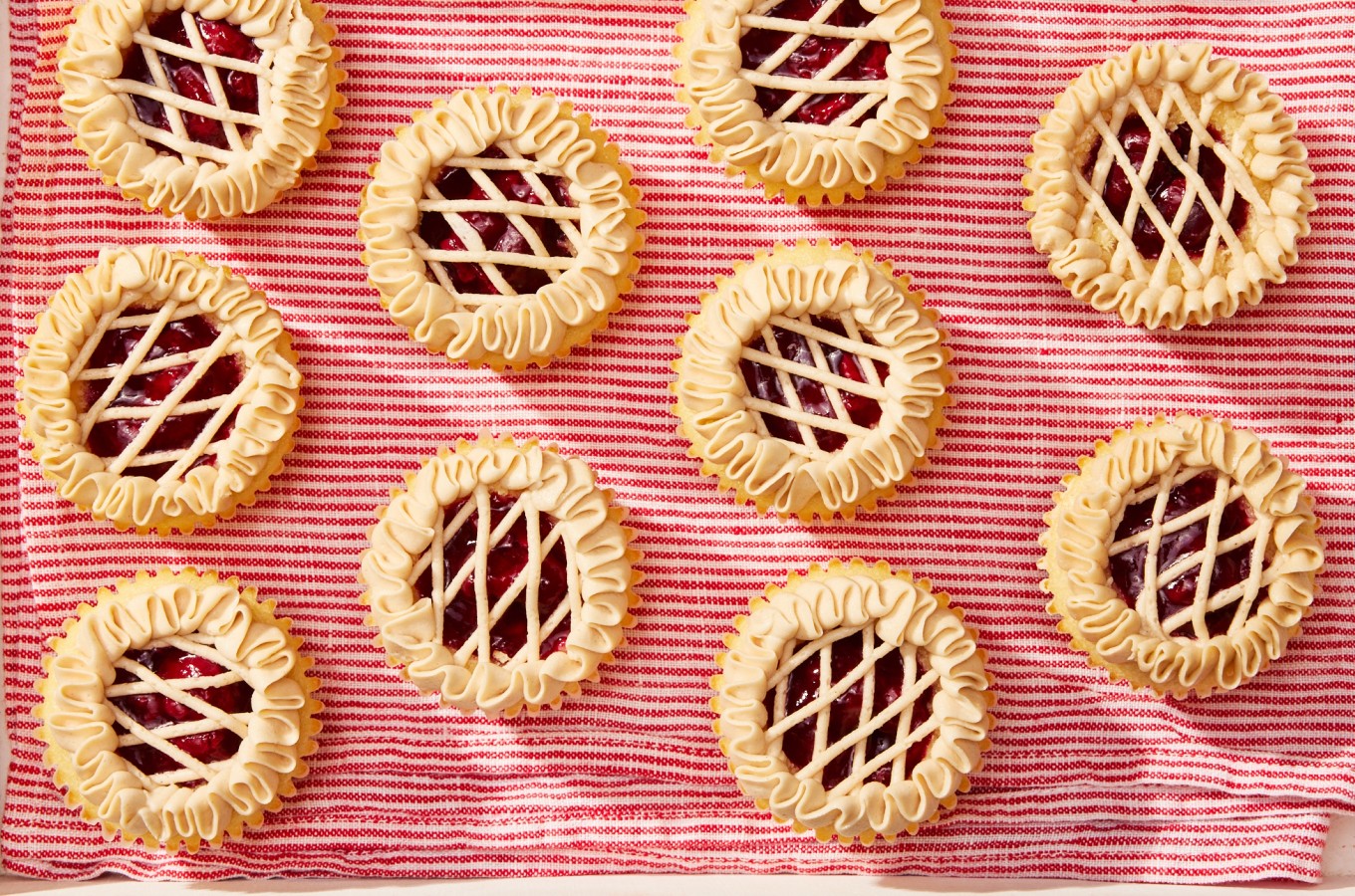 Cherry Pie Cupcakes