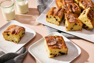 Chocolate Chip Snickerdoodle Cake 