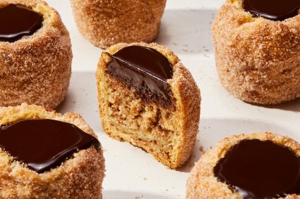 Churro Cupcakes with Chocolate Ganache 