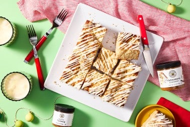 Lazy Morning Eggnog Coffee Cake 