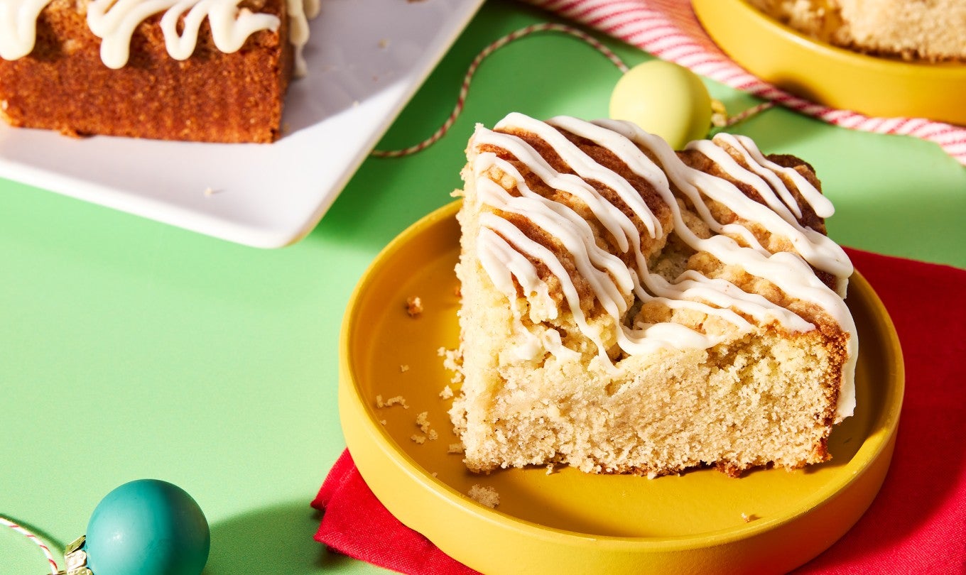 Lazy Morning Eggnog Coffee Cake