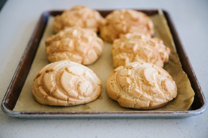 Sheet pan of Conchas de Maíz